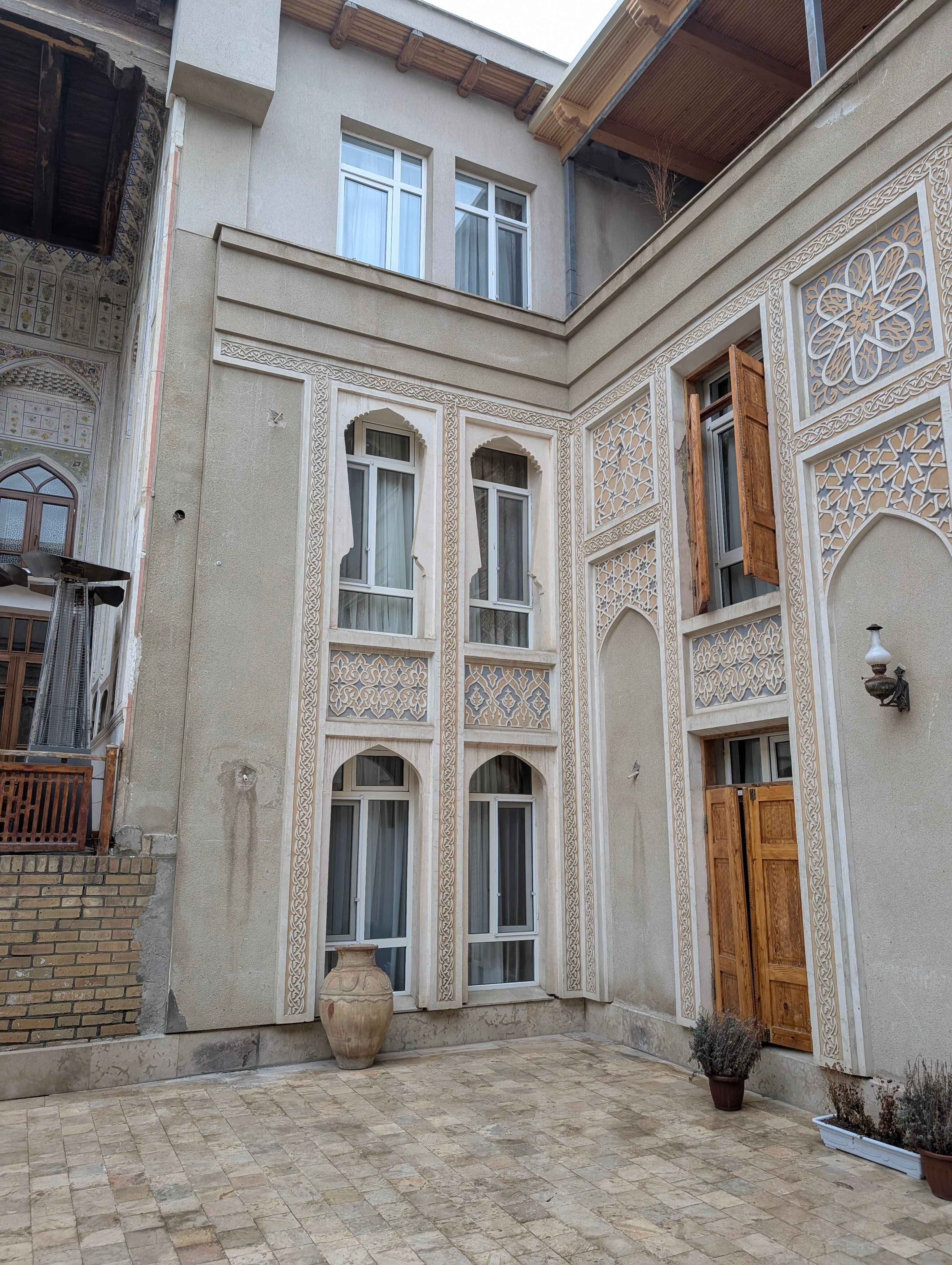 Фото Lyabi House