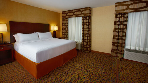 Гостиница Holiday Inn Express Bordentown - Trenton South, an Ihg Hotel в Трентоне
