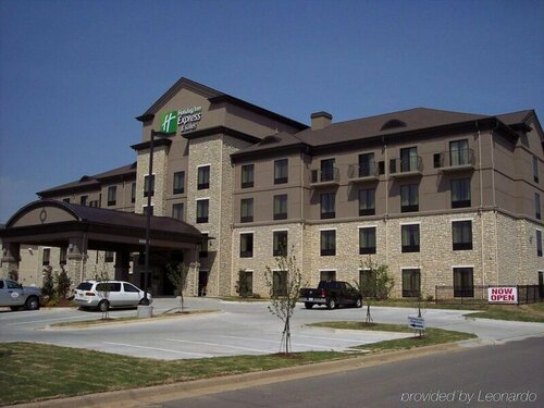 Гостиница Holiday Inn Express Hotel & Suites Conway в Конвее