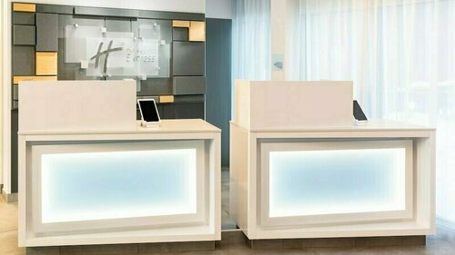 Гостиница Holiday Inn Express Quebec City - Sainte Foy в Сент-Фуа
