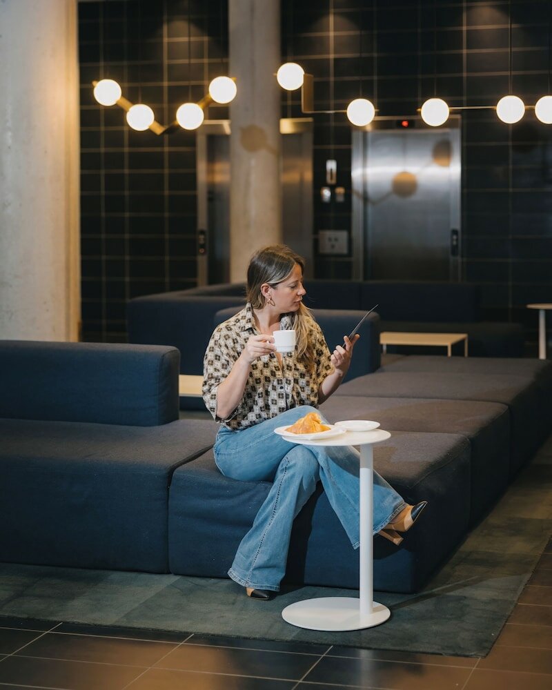 Фото Hotel Le Dauphin Montreal Centre Ville