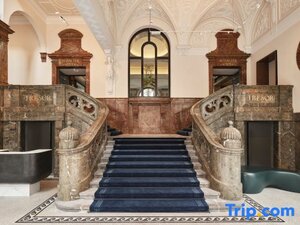 Гостиница Rosewood Munich