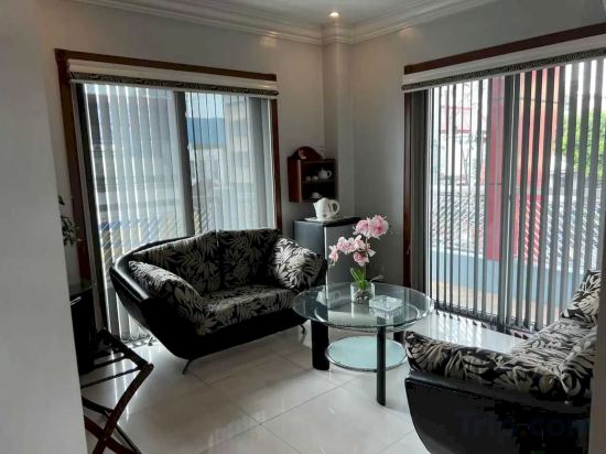 Фото VIP Suite Hostel - Makati