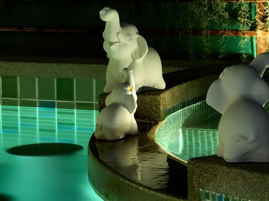 Фото The BluEco Hotel