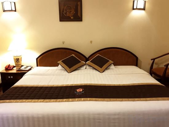 Фото Huong Sen Hotel