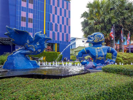 Фото отеля 2