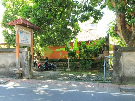 Фото Mertha Jati Hotel