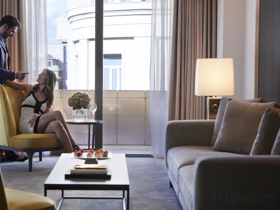 Фото Njv Athens Plaza Hotel