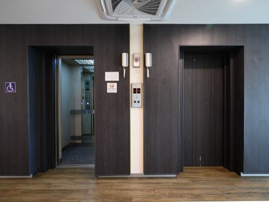 Фото Iwish Hotel