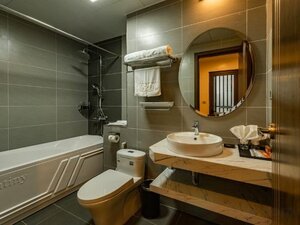 Гостиница Zen Riverside Hotel & Residences