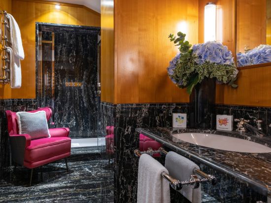 Фото Maalot Roma