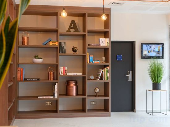 Фото Tulip Inn Antwerpen