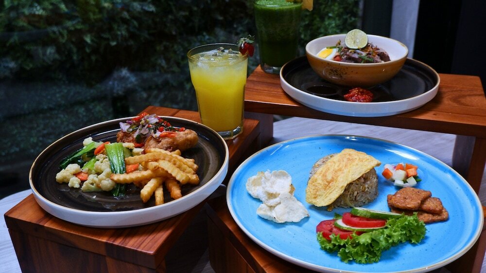 Фото Holiday Inn Express Jakarta Wahid Hasyim, an Ihg Hotel