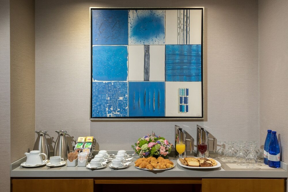 Фото Central Athens Hotel