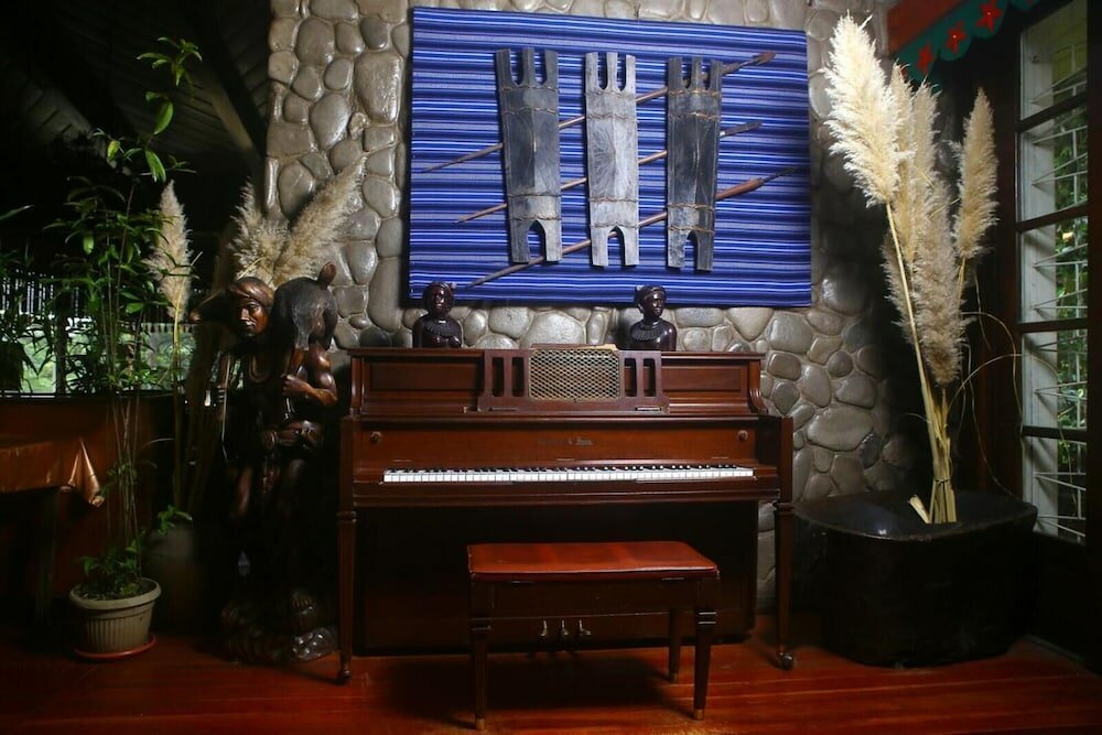 Фото Mountain Lodge