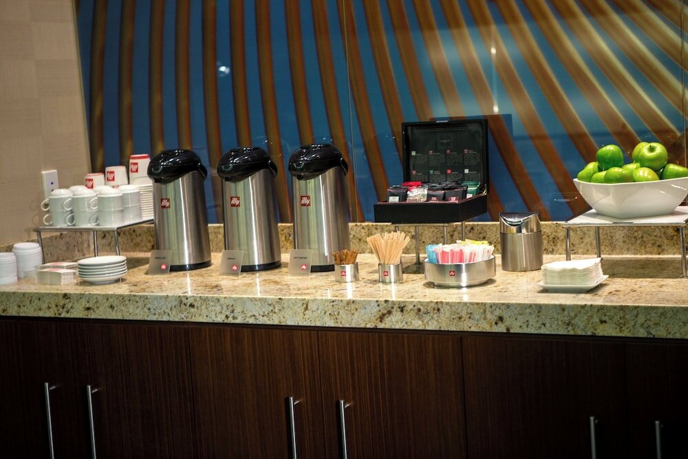 Фото Renaissance Dallas Hotel