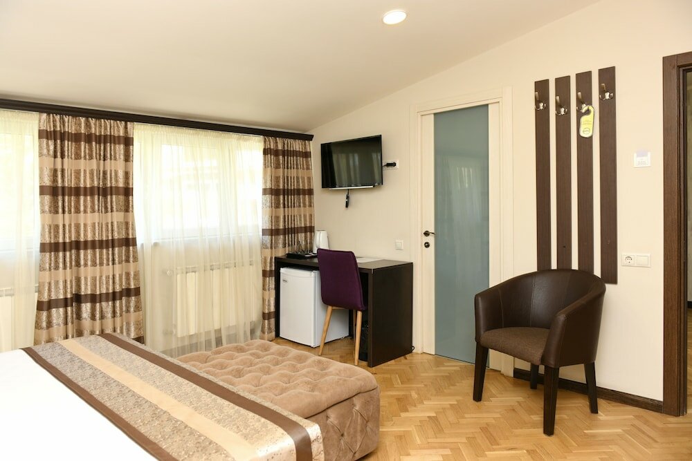Фото Yerevan Boutique Hotel