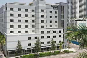 отель Fairfield by Marriott Fort Lauderdale Downtown/Las Olas