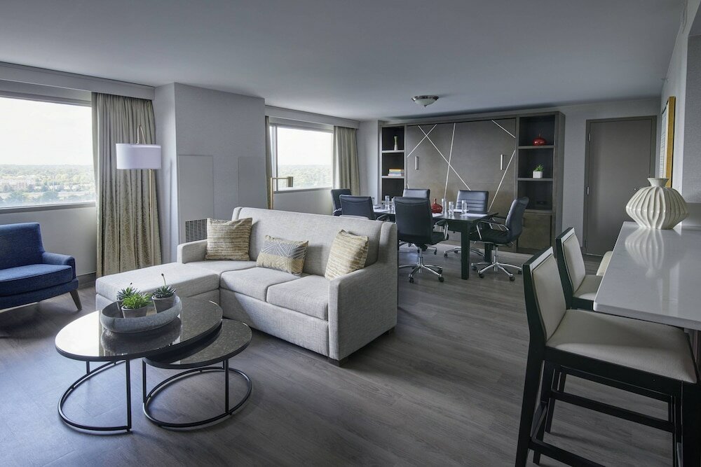 Фото Detroit Marriott Troy