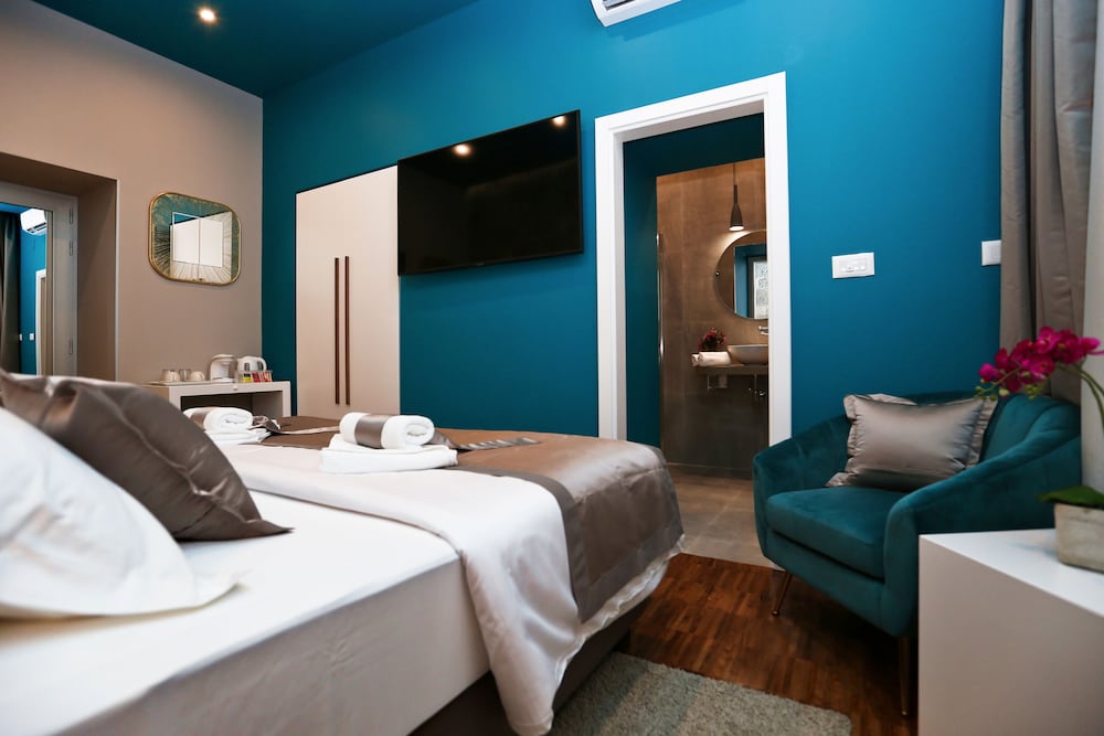 Фото Riva Luxury Rooms