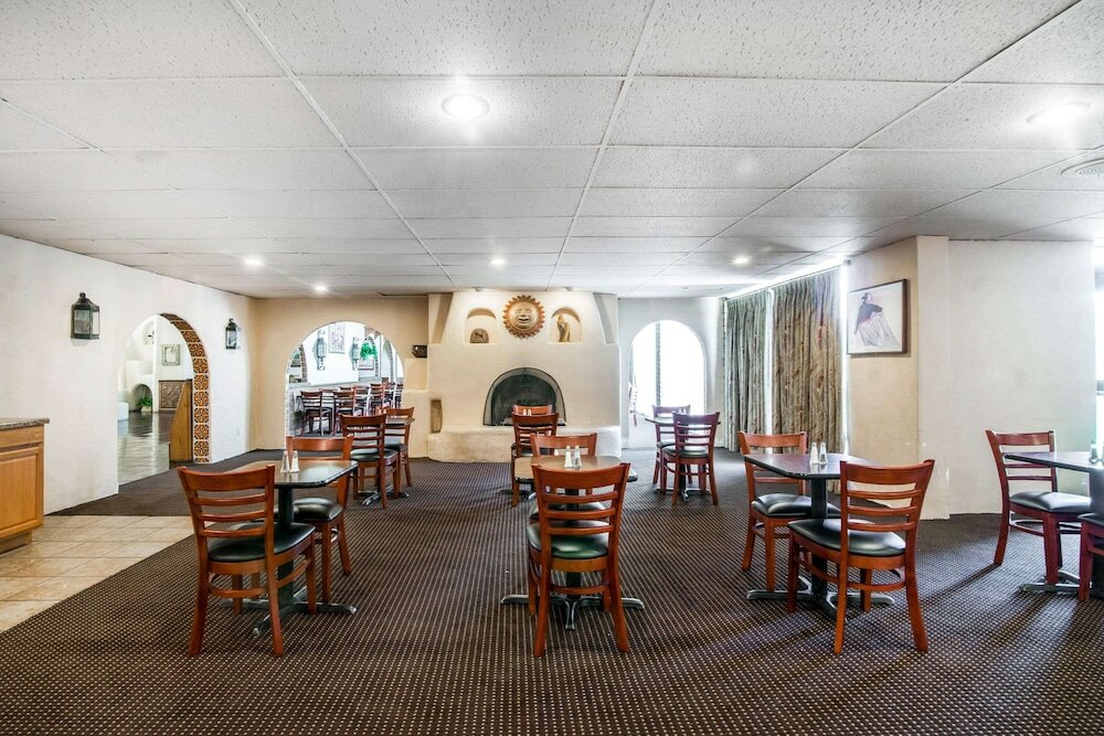 Фото Quality Inn Taos
