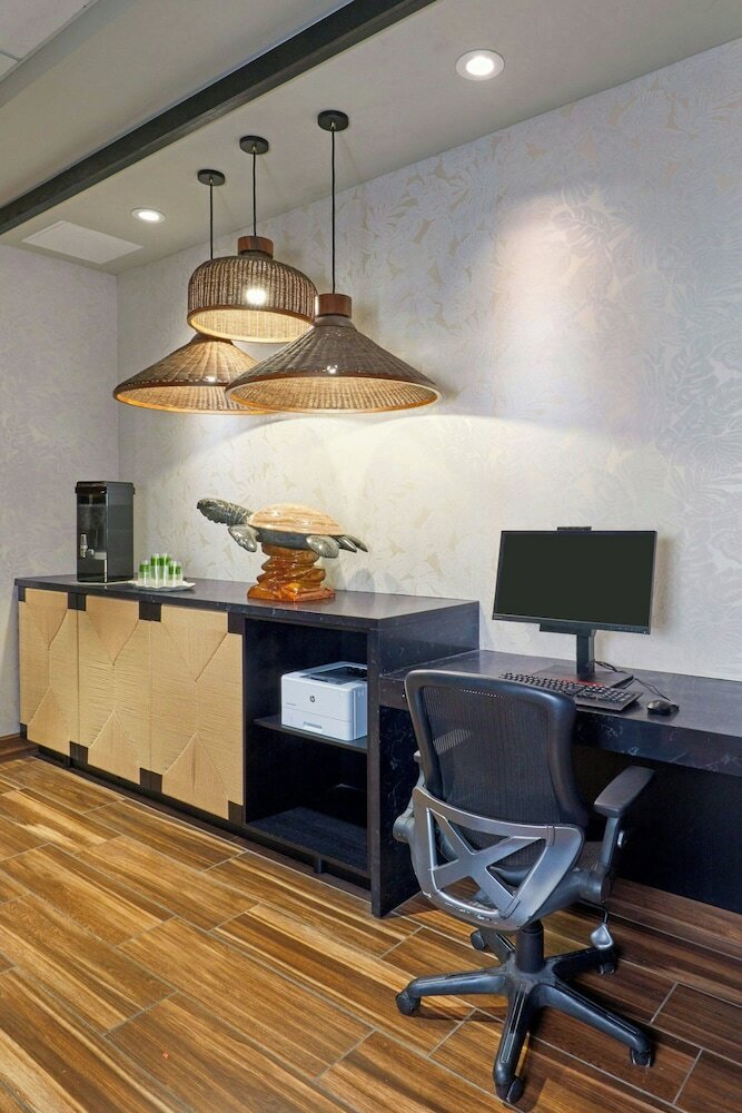 Фото Courtyard by Marriott Oahu North Shore