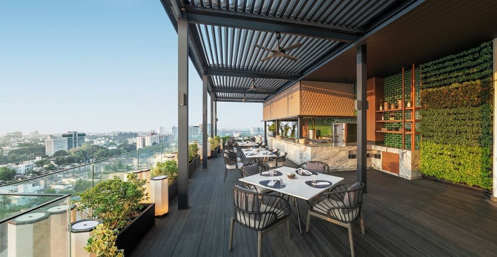 Фото The Residency Towers