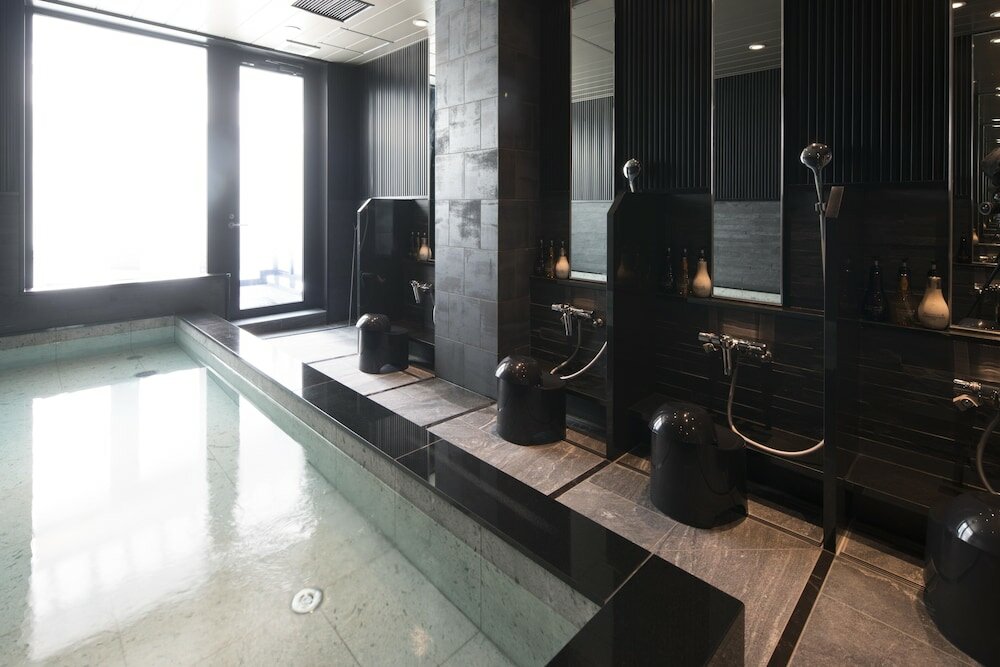 Фото Hotel Cargo Shinsaibashi