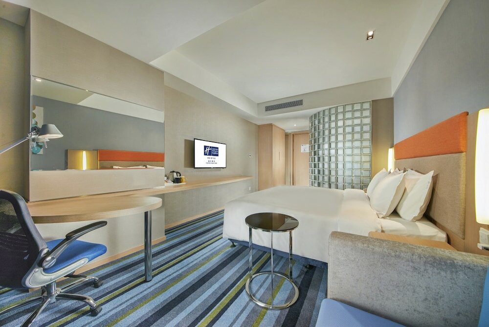 Фото Holiday Inn Express Fuzhou Downtown, an Ihg Hotel