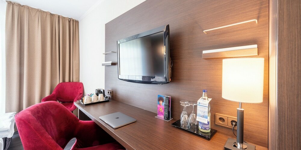 Фото Best Western Hotel Schmoeker-Hof