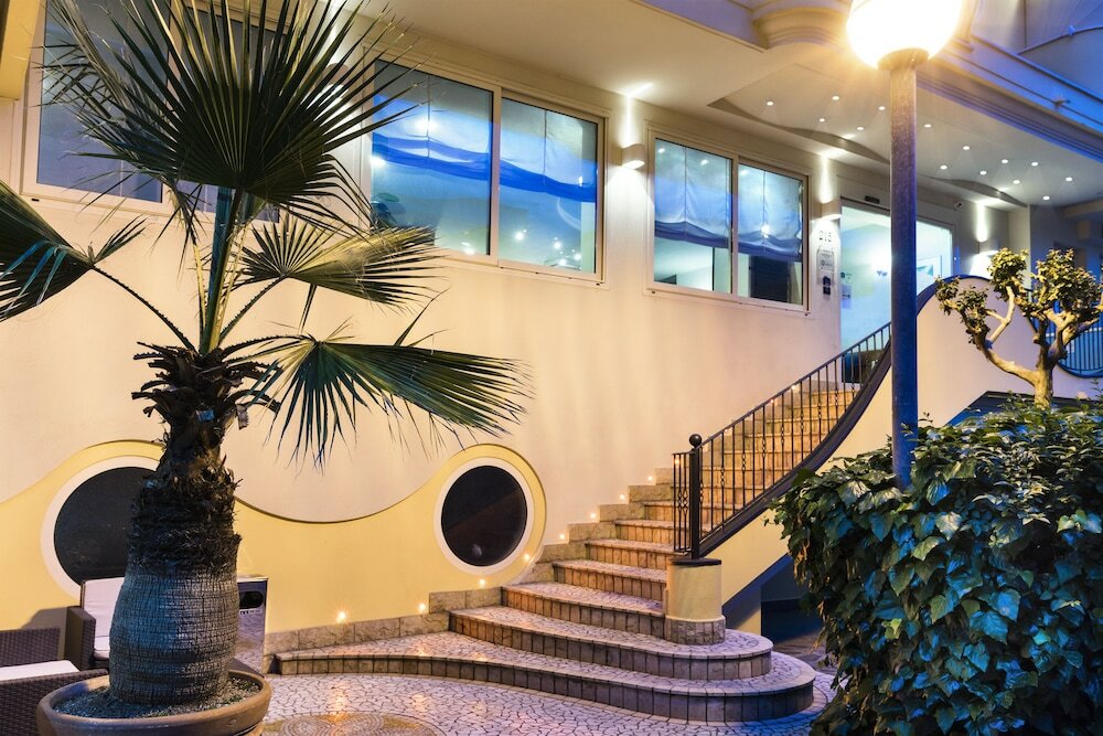 Фото Residence Queen