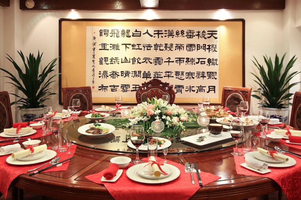 Фото Jingshan Garden Hotel