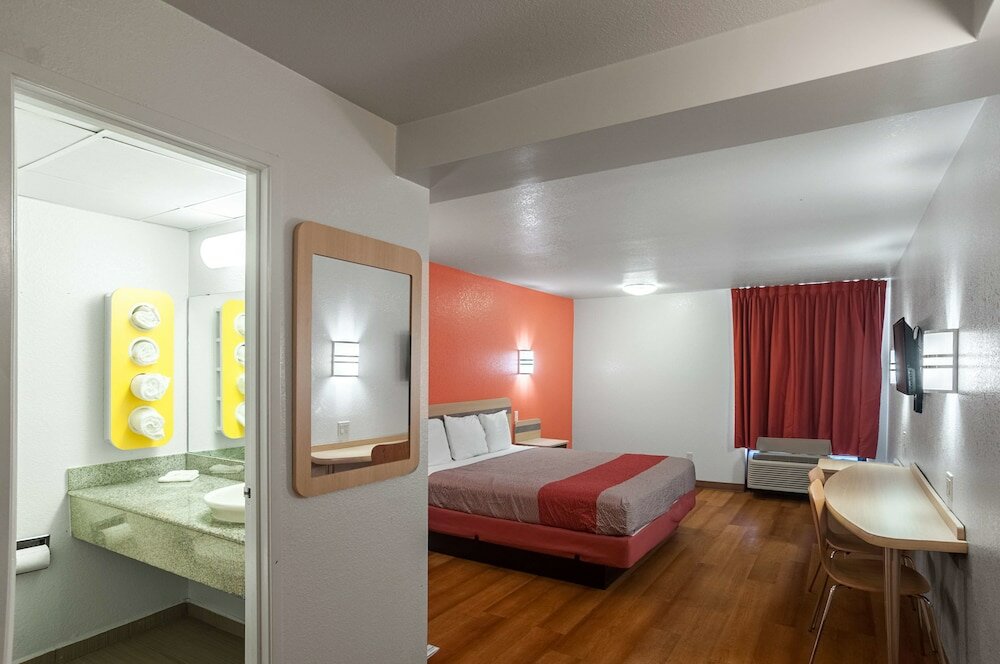 Фото Motel 6 Oklahoma City, Ok - South