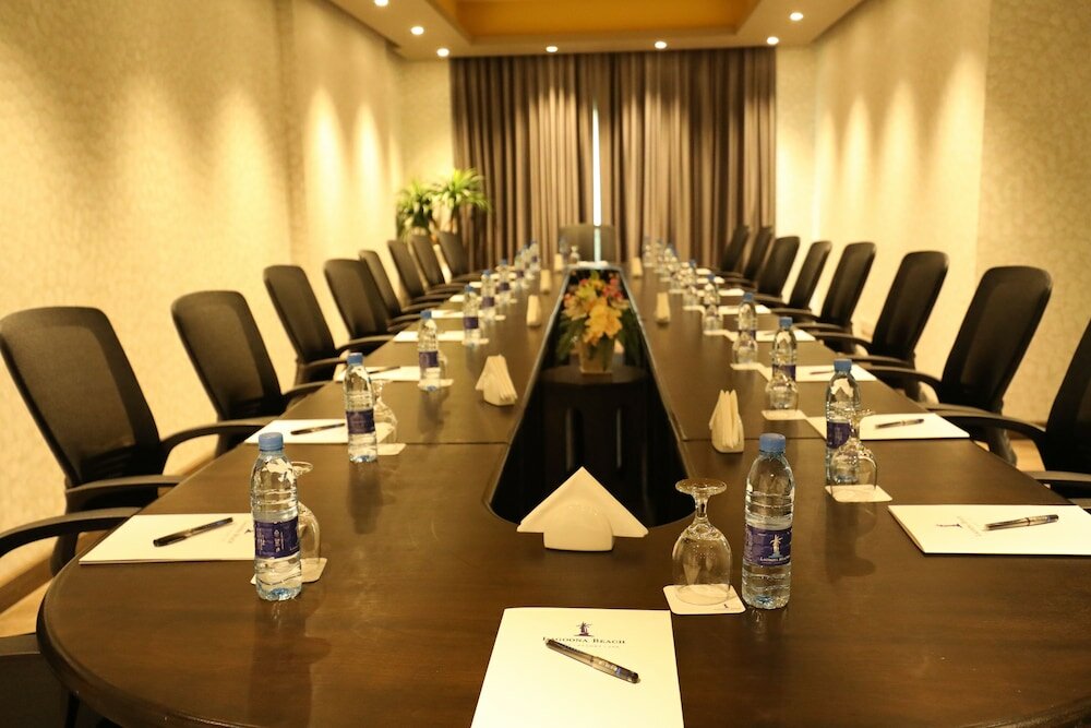 Фото Lagoona Beach Luxury Resort and SPA