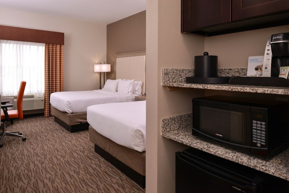 Фото Holiday Inn Express & Suites Williams, an Ihg Hotel