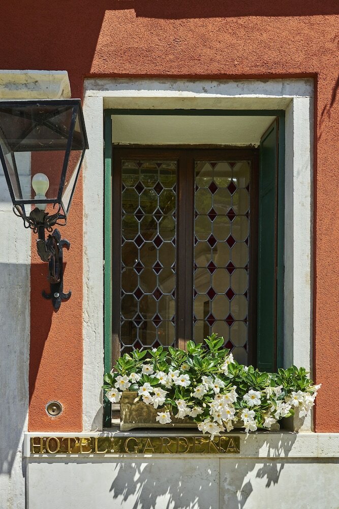 Фото Gardena Hotel