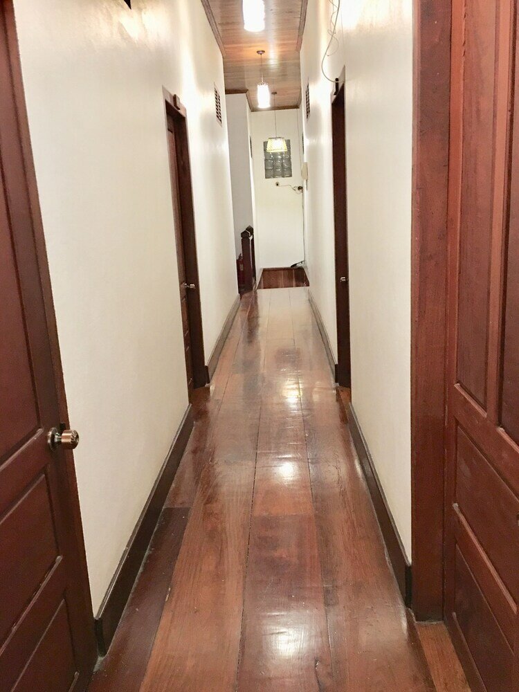 Фото Pangkham Lodge Hotel