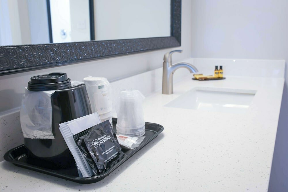 Фото Best Western Tree City Inn