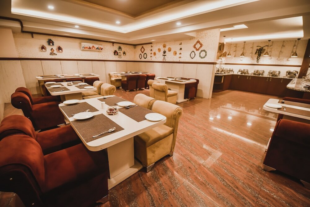 Фото Konark Grand Hotel