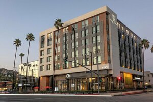 Гостиница The Glenmark, Glendale, a Tribute Portfolio Hotel