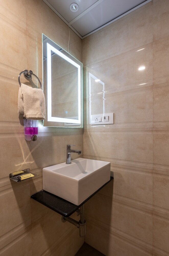 Фото Hotel Avon Ruby