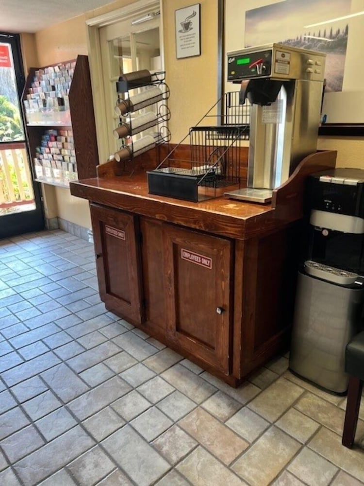 Фото Heritage Inn La Mesa