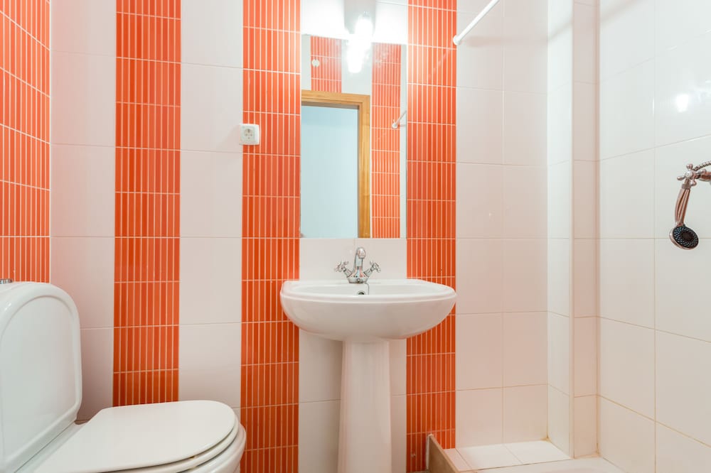 Фото The 17 Hostel