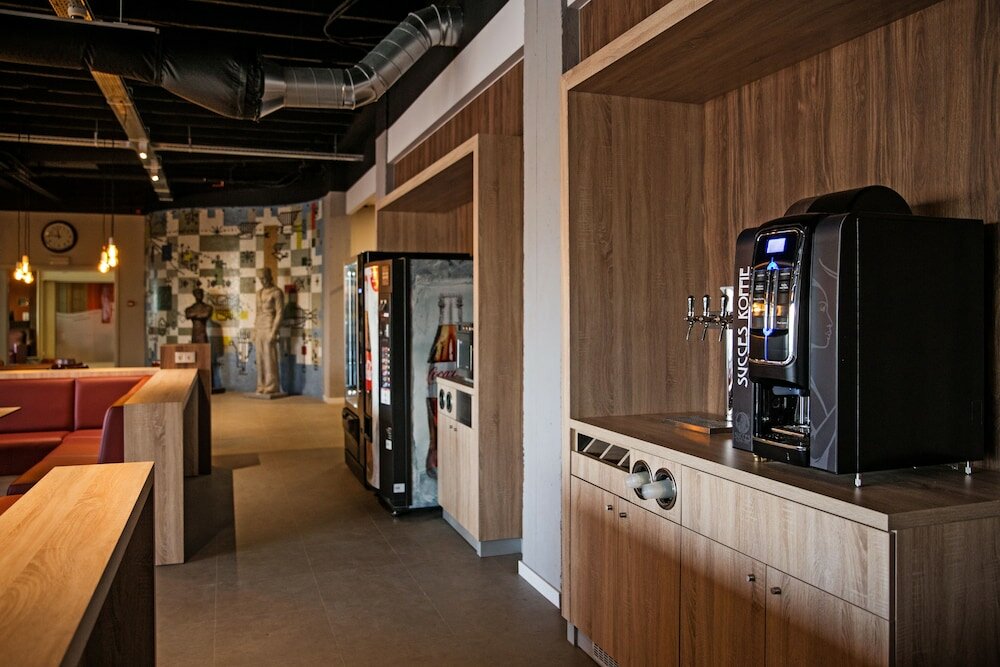 Фото Antwerp Harbour Hotel