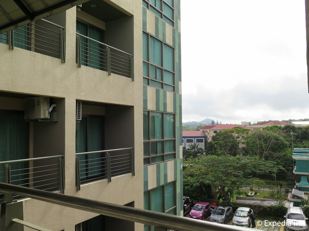 Фото One Tagaytay Place Jg Vacation Rentals