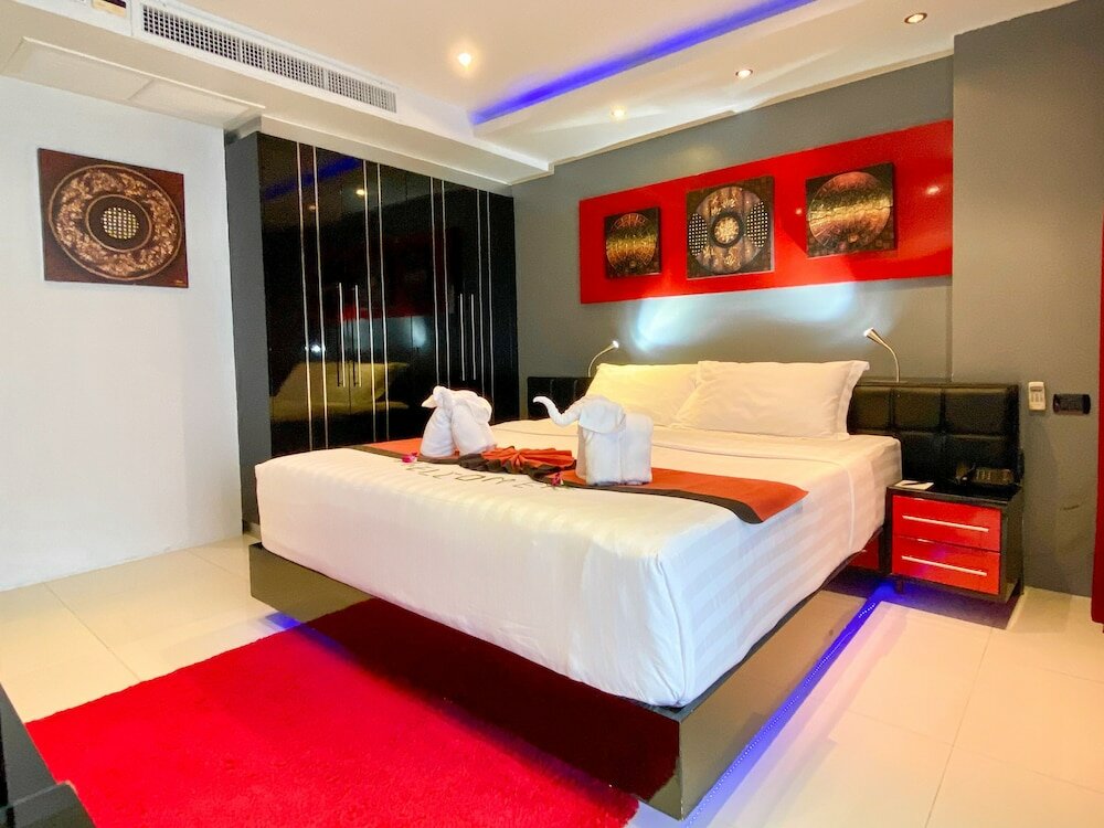 Фото Absolute Bangla Suites