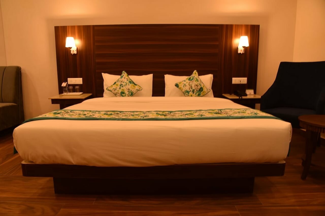 Фото Mastiff Hotel Gopalpur