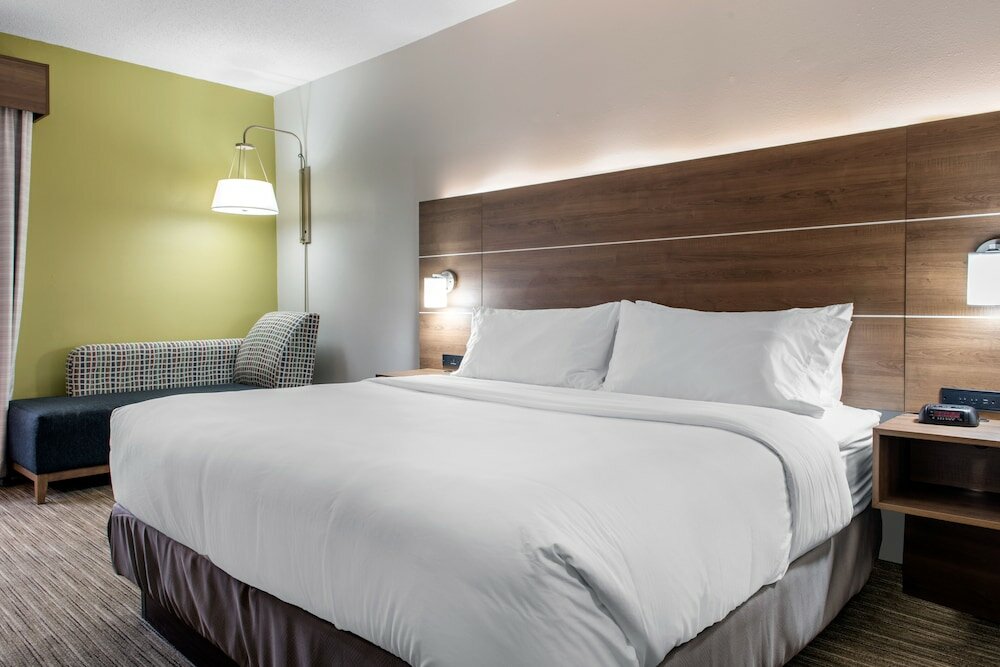 Фото Holiday Inn Express Hotel & Suites Harrison, an Ihg Hotel