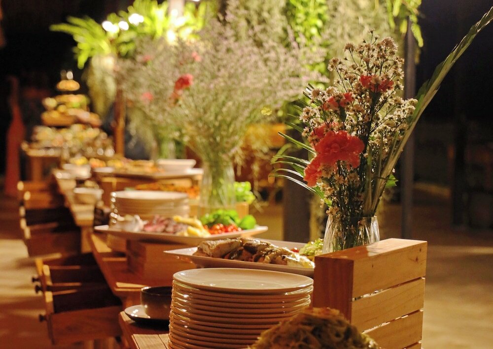 Фото Vannee Golden Sands Beachfront Resort