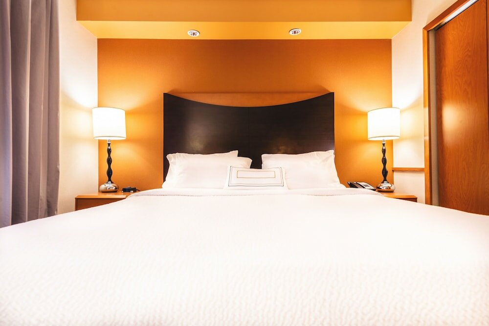 Фото Fairfield Inn & Suites by Marriott Redding